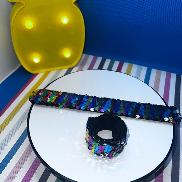 NWOT - Sparkly Slap Bracelets!!! - Picture 2 of 4
